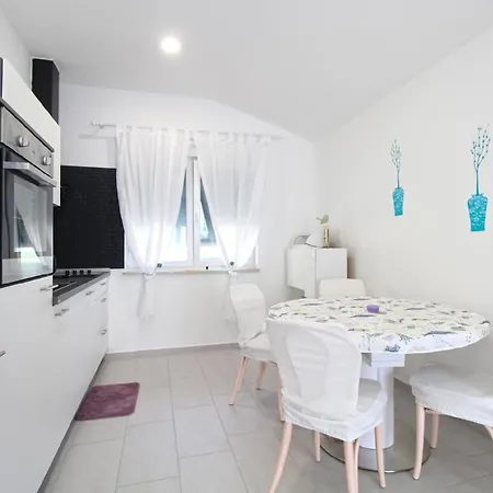 Fuer 8 Personen Ca 125 Qm In Fazana, Istrien Istrische Riviera Holiday home