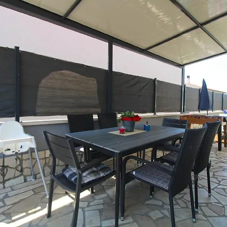 Fuer 8 Personen Ca 125 Qm In Fazana, Istrien Istrische Riviera Holiday home Fazana