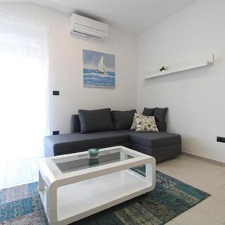 Fuer 8 Personen Ca 125 Qm In Fazana, Istrien Istrische Riviera Holiday home *