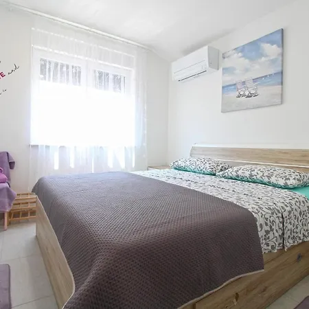 Fuer 8 Personen Ca 125 Qm In Fazana, Istrien Istrische Riviera *